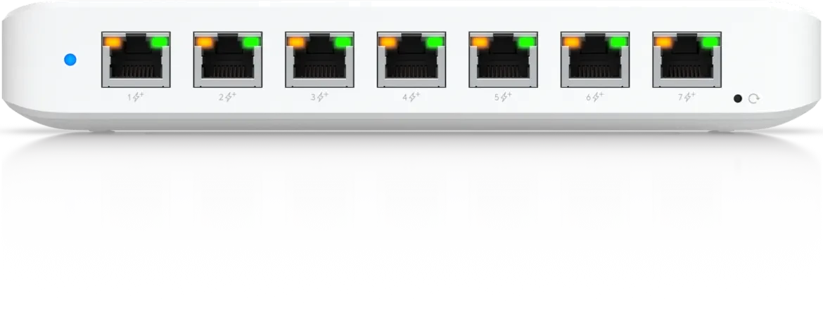 Ubiquiti UniFiSwitch Ultra Desktop Gigabit Smart Switch, 8x RJ-45, 42W PoE++ PD